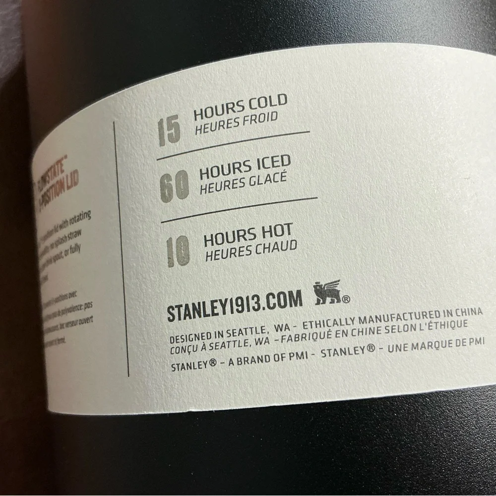 Stanley The Flowstate Matte Black Quencher H2.0 Tumbler 64 OZ. - Picture 3 of 13